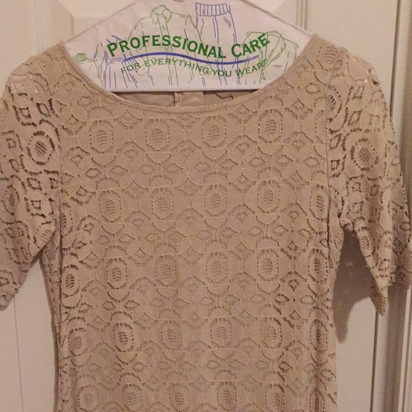 Lace banana republic dress - Picture 2 of 4